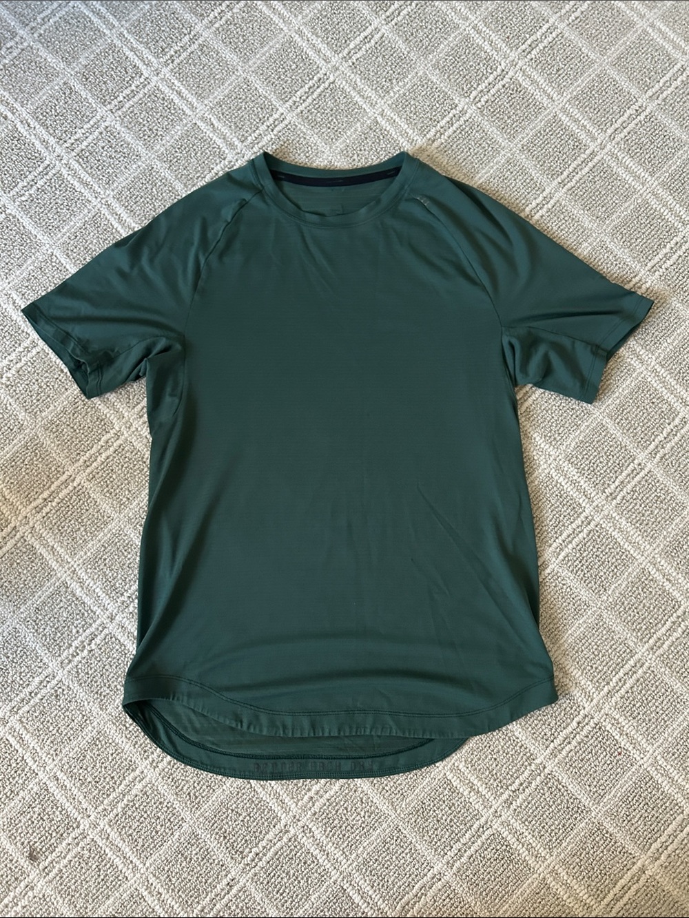 Lululemon mens Drysense Short Sleeve Shirt